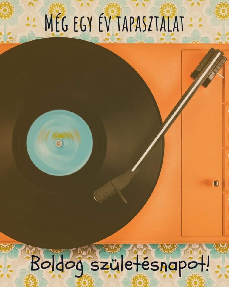 retró születésnapi köszöntő férfiaknak és nőknek, 60 év felett, bakelit lemezjátszó